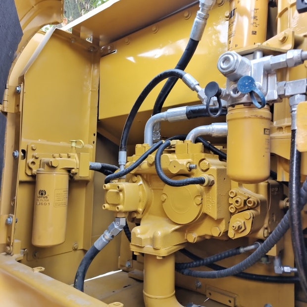 2022 Caterpillar 323D-44034875