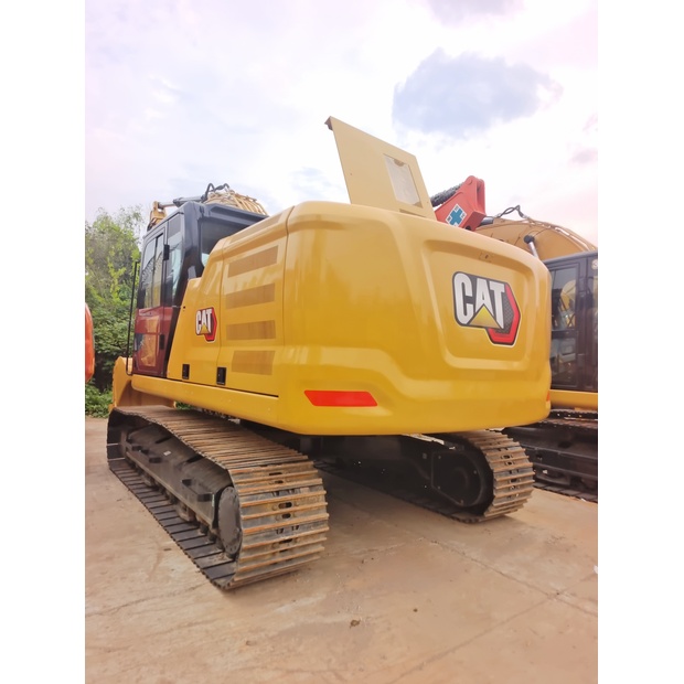 2023 Caterpillar 323GC-44034883