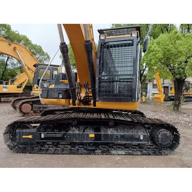 2023 Caterpillar 324DL-44034977