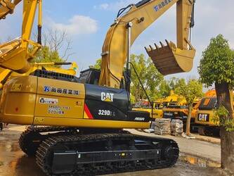 صورة ل حفارات 2023 كاتربيلر 329D