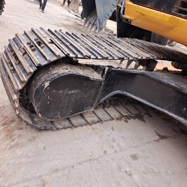 2023 Caterpillar 329D-44035002