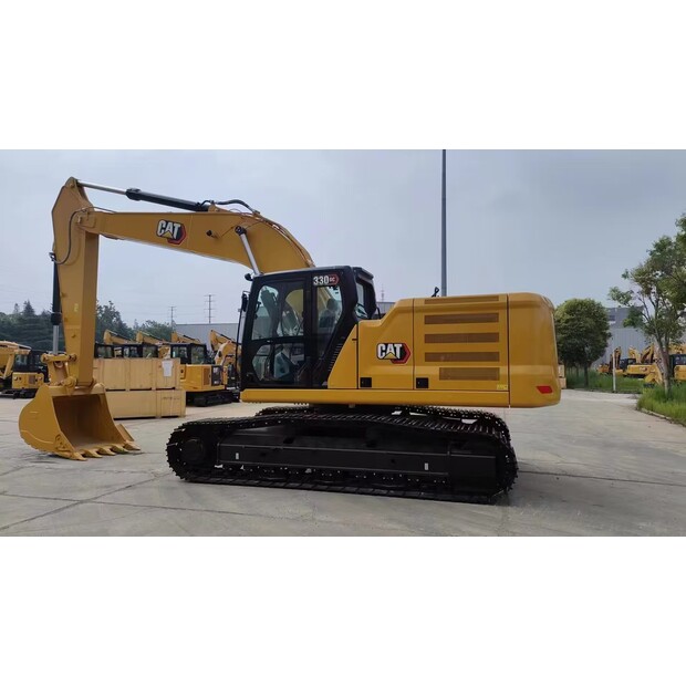 2023 Caterpillar 330GC-44035055