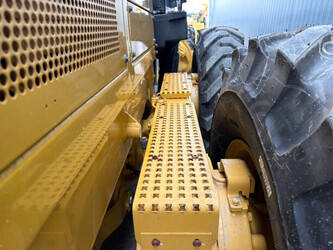 2011-caterpillar-140m-1390108-44037274