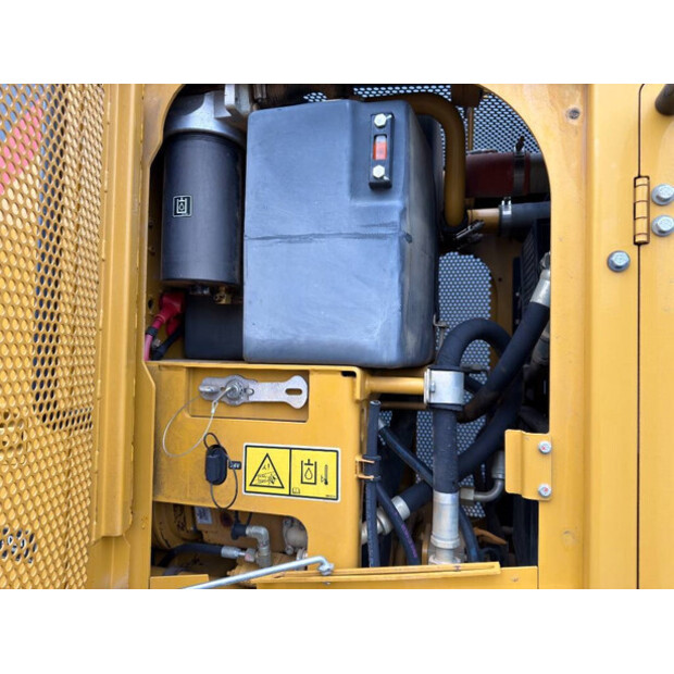 2011 كاتربيلر 140M-44037292