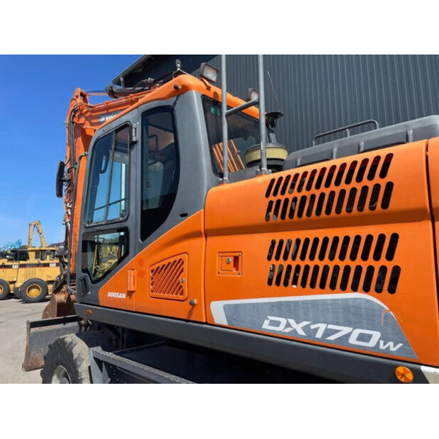 2015 Doosan DX170W-5-44038308