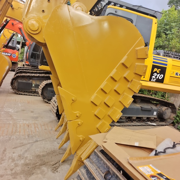 2023 Caterpillar 345GC-44038373