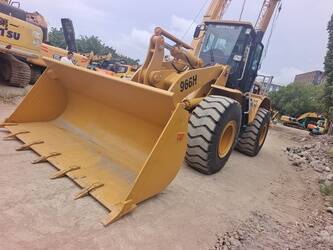 Image de CHARGEUSES SUR PNEUS 2023 Caterpillar 966H