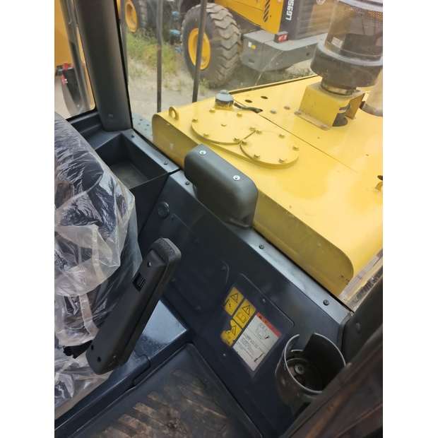 2023 Caterpillar WA 380-6-44038895