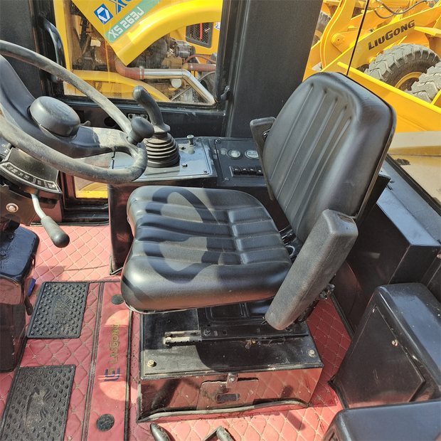 2022 ليوكونج 835-44039850