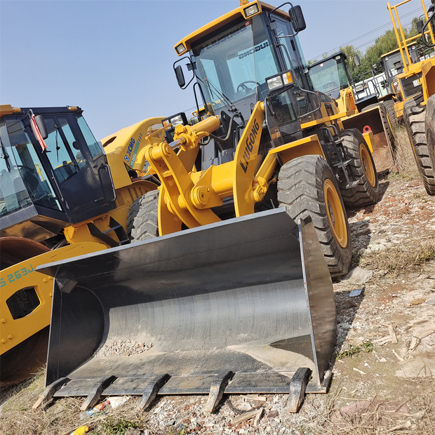 2022 ليوكونج 835-44039853