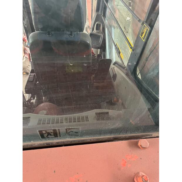 2018 هيتاشى EX1200-44040477