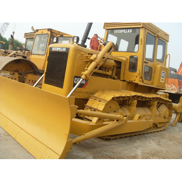 2023 Caterpillar D6D-44040481