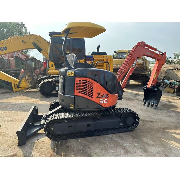 2023 Hitachi ZX30-44040884