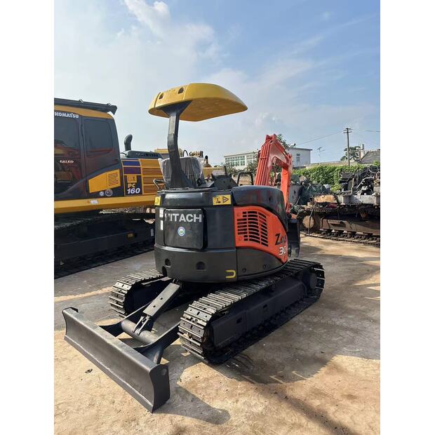 2023 Hitachi ZX30-44040886