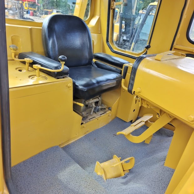 2023 Caterpillar D7G-44040899