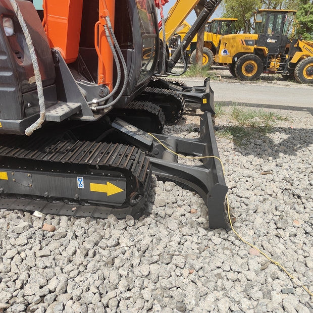 2024 Hitachi ZX60-44040965