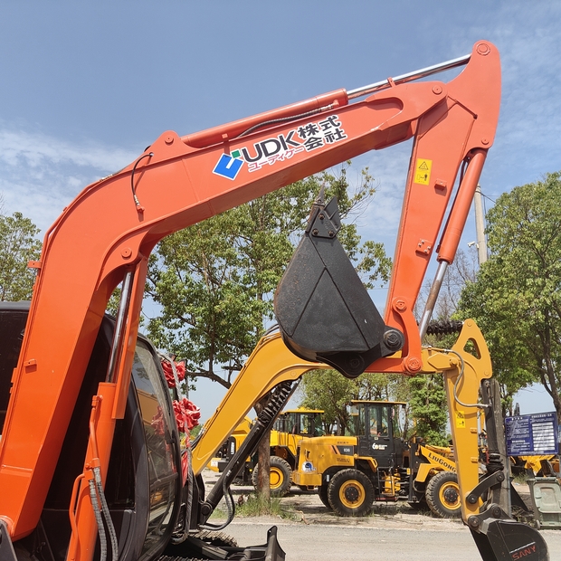 2024 Hitachi ZX60-44040966