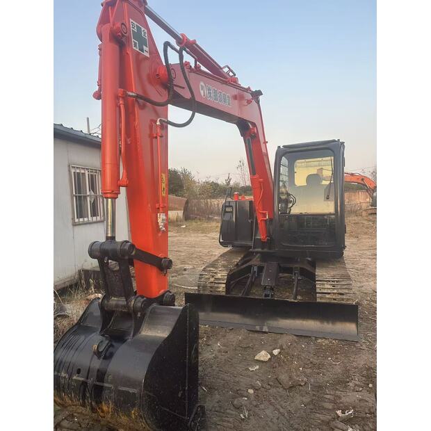 2025 Hitachi ZX70-44040974