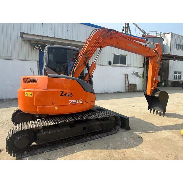 2023 Hitachi ZX75-44040985