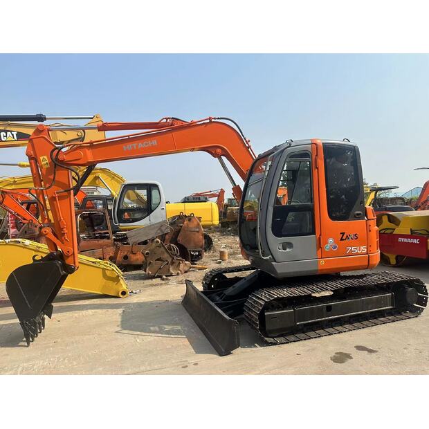 2023 Hitachi ZX75-44040988
