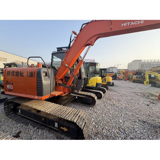 2023 Hitachi ZX80-44041024
