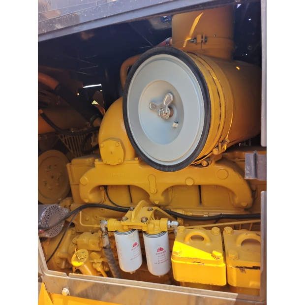 2023 Caterpillar D8R-44041042