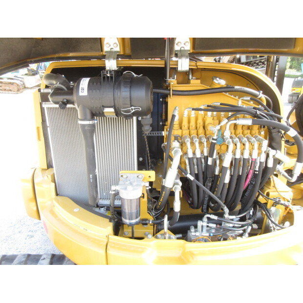 2018 Caterpillar 305.5E2CR-44041073
