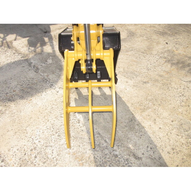 2018 Caterpillar 305.5E2CR-44041076