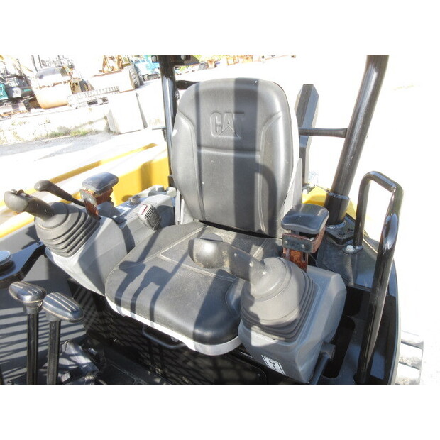 2018 Caterpillar 305.5E2CR-44041077