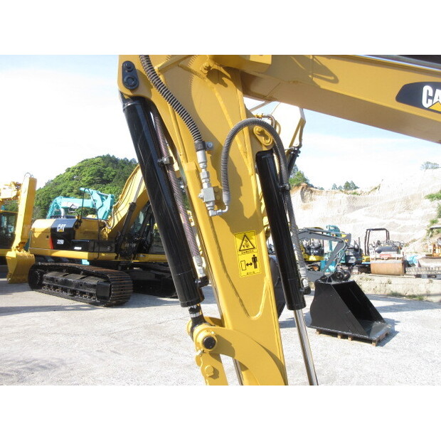 2018 Caterpillar 305.5E2CR-44041086