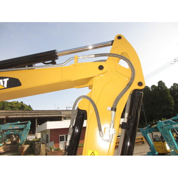 2018 Caterpillar 305.5E2CR-44041089