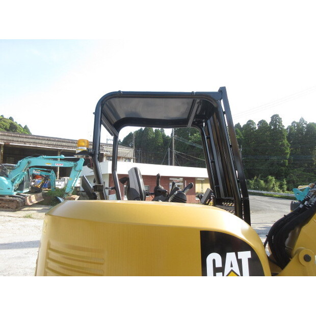 2018 Caterpillar 305.5E2CR-44041110