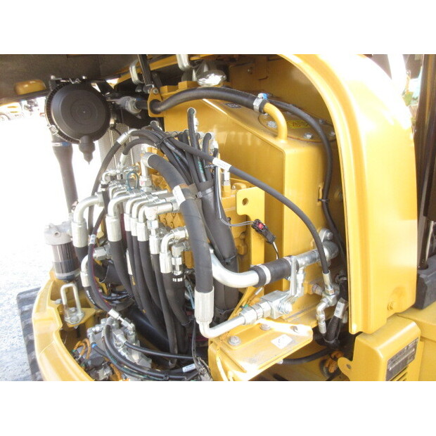 2018 Caterpillar 305.5E2CR-44041117