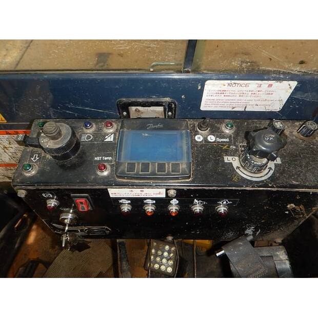 2014 MOROOKA MST-800VDL-44041207