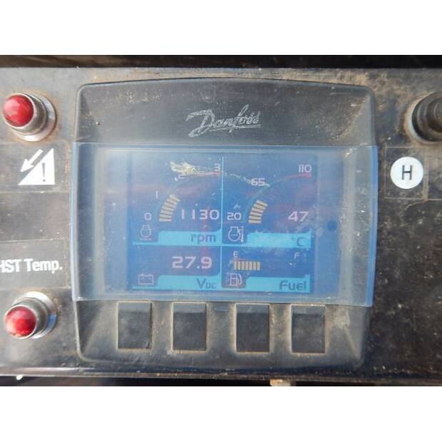 2014 MOROOKA MST-800VDL-44041208