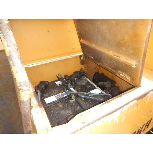 2014 MOROOKA MST-800VDL-44041226