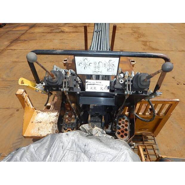 2014 MOROOKA MST-800VDL-44041253