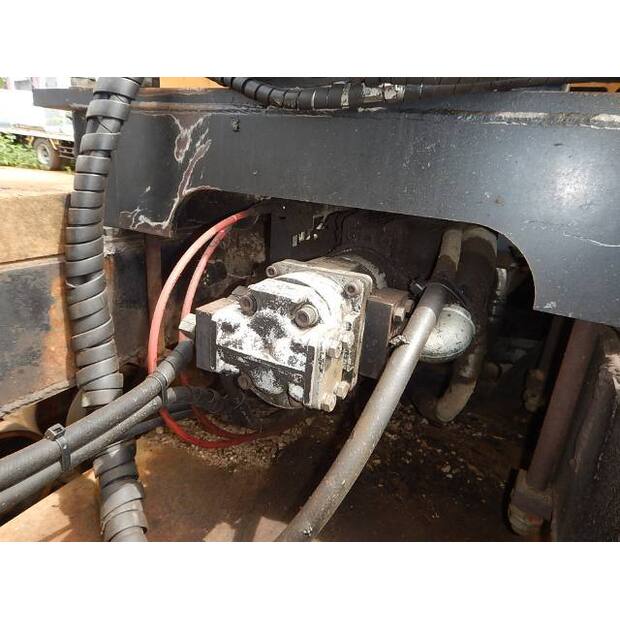 2014 MOROOKA MST-800VDL-44041281