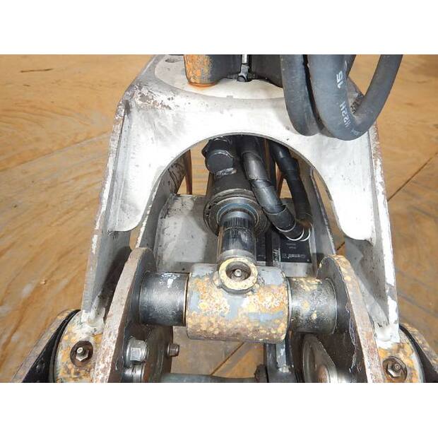 2014 MOROOKA MST-800VDL-44041340