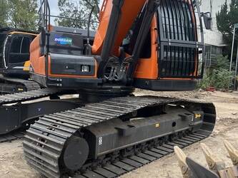 2023-develon-dx225lca-44041351