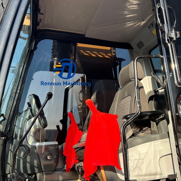 2024 كاتربيلر 329D2L-44041583