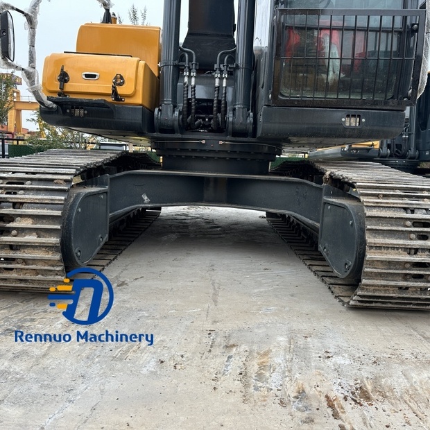 2023 Hyundai 225LC-9s-44041587