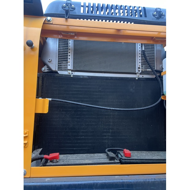 2023 Hyundai 220-44041683