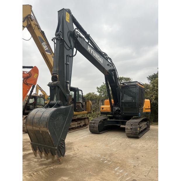 2023 Hyundai HX220HD-44041703