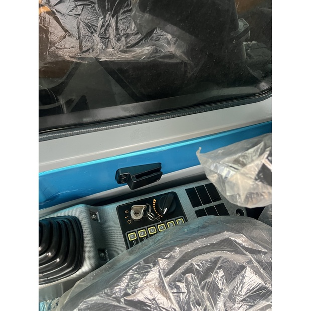 2023 Hyundai HX220HD-44041712