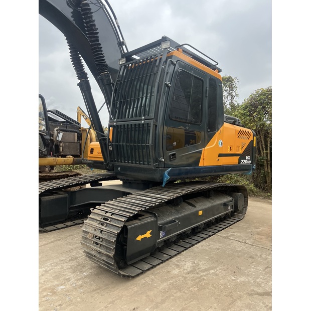 2023 هيونداي HX220HD-44041806