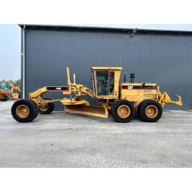 1997 Caterpillar 140H-44042550