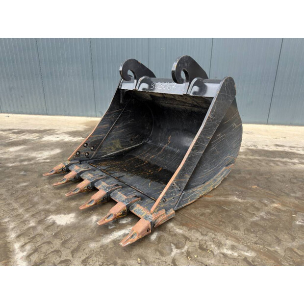 2017 فيراكتيرت CW20-44043949