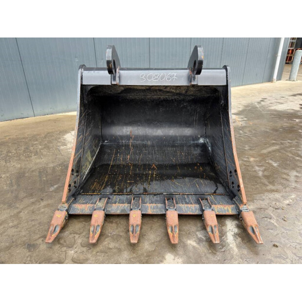 2017 فيراكتيرت CW20-44043950