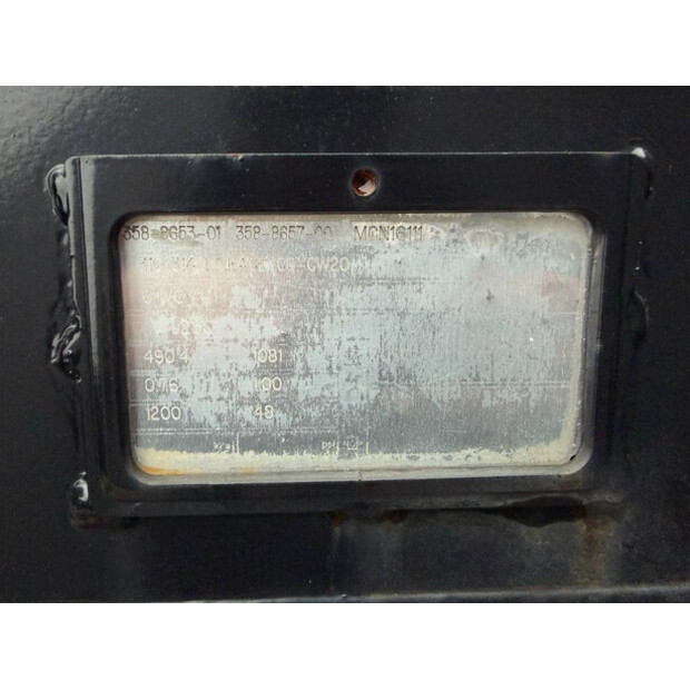 2017 فيراكتيرت CW20-44043955